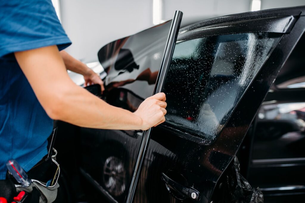 Auto Luxe Window Tint work in St. Petersburg, FL